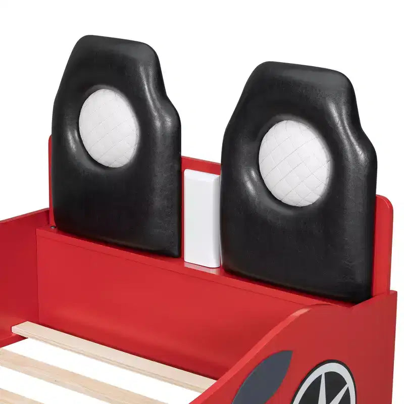 Letto a piattaforma a forma di auto da corsa per bambini in legno, con LED e schienale imbottito