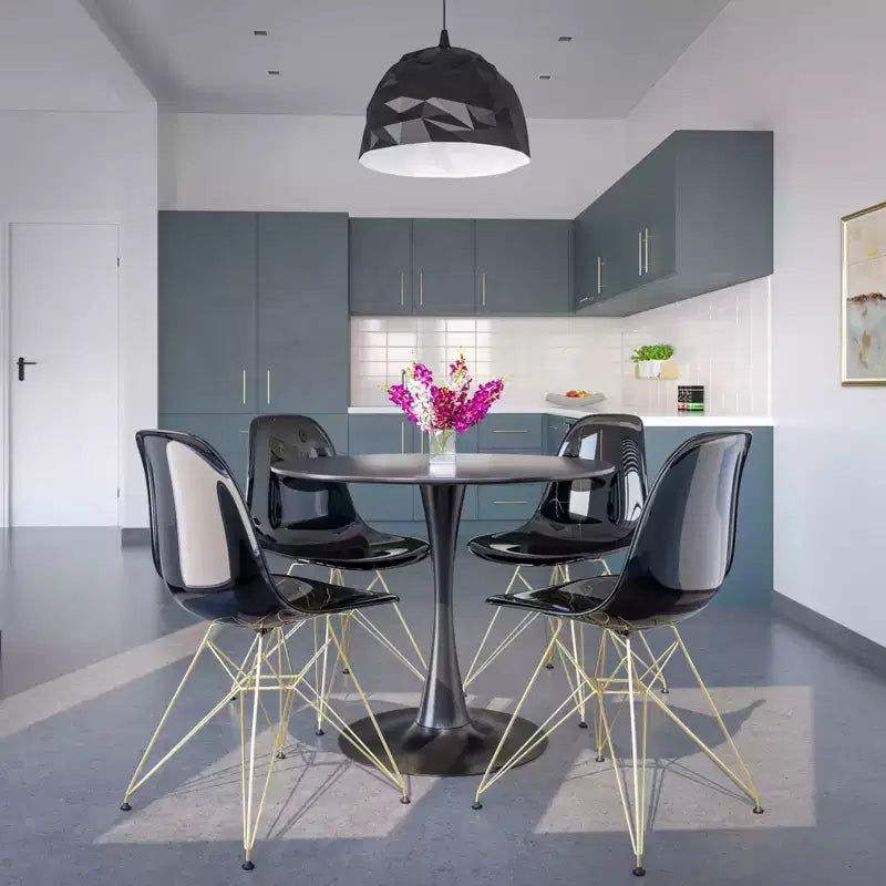 Cresco Sedie da pranzo moderne in acrilico (set da 4) Base cromata dorata Eiffel, Sedie d'accento eleganti per sale da pranzo e cucine contemporanee