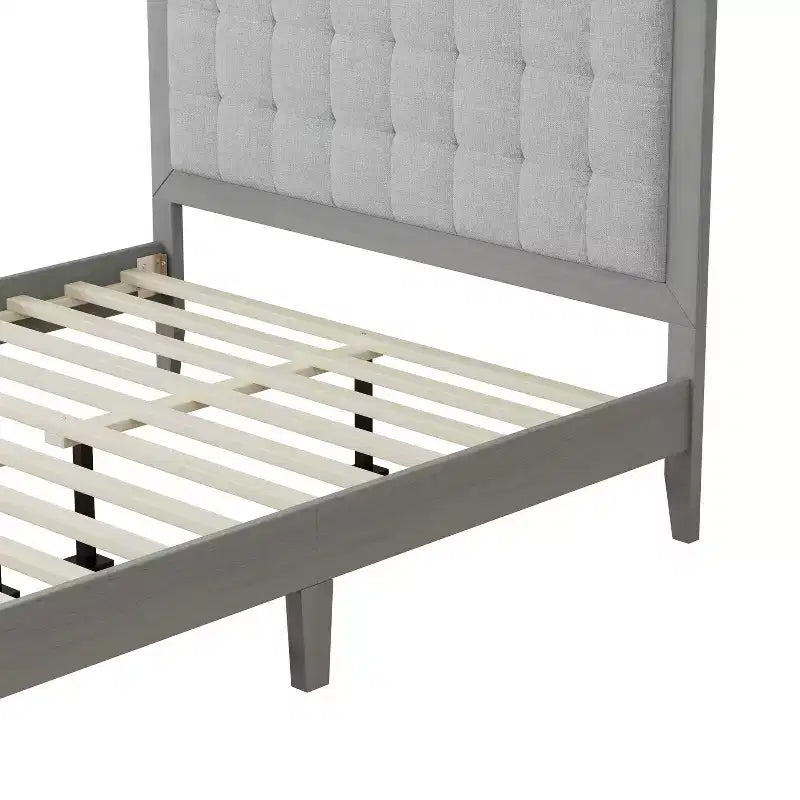 Letto a piattaforma Queen/King con struttura in legno massello moderna imbottita e testiera trapuntata quadrata, silenzioso, facile da montare