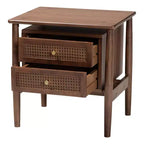 Comodino a 2 cassetti Alyssa Wood intrecciato con rattan marrone noce