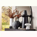 Cavandish Specchio da Parete Curvo Astratto Rotondo con Cornice in Legno Nero Opaco, Bordo Smussato, Moderno, 71 cm, per Bagno